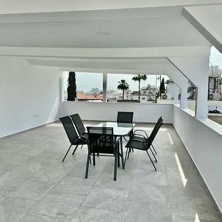 Elegant Penthouse In Апартаменты *