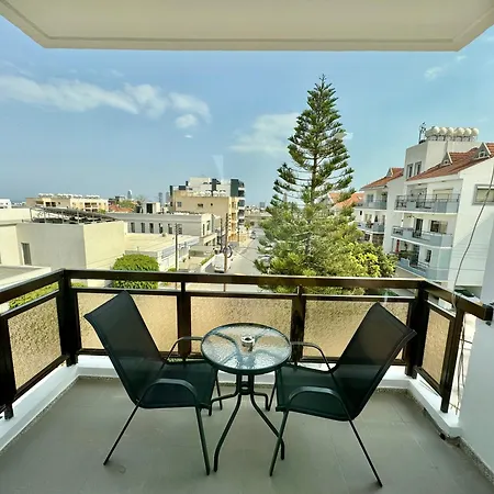 Elegant Penthouse In Апартаменты Лимасол