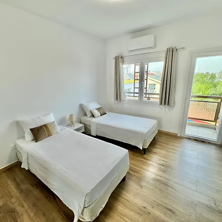 Elegant Penthouse In Limassol